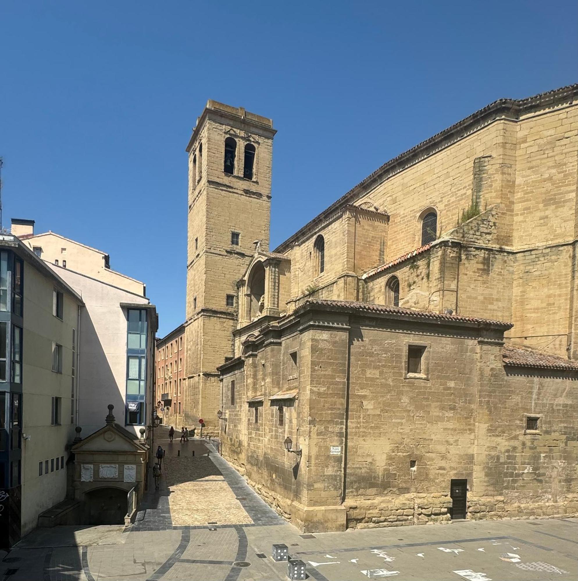 Santiago Tower Aire Ac Casco Antiguo By Appartement Logroño