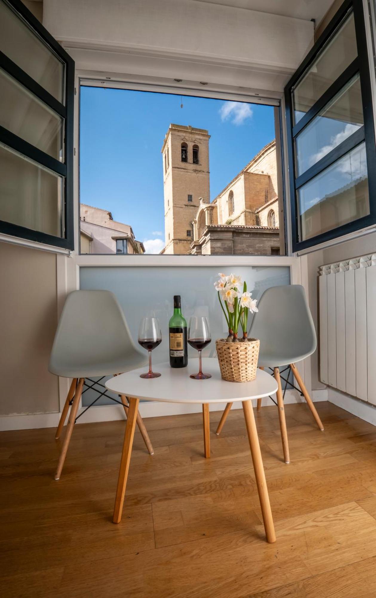 Santiago Tower Aire Ac Casco Antiguo By Appartement Logroño