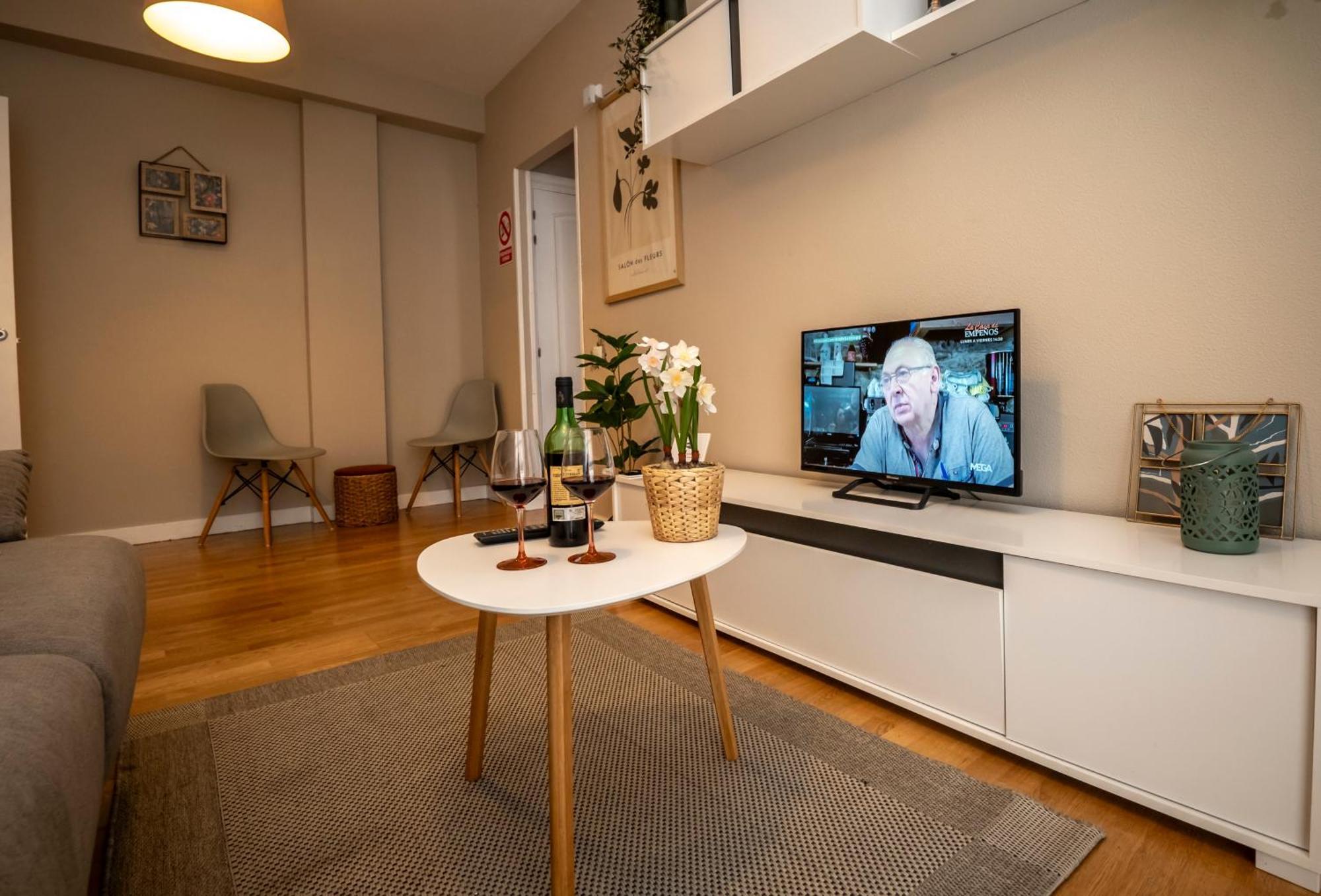 Appartement Santiago Tower Aire Ac Casco Antiguo By