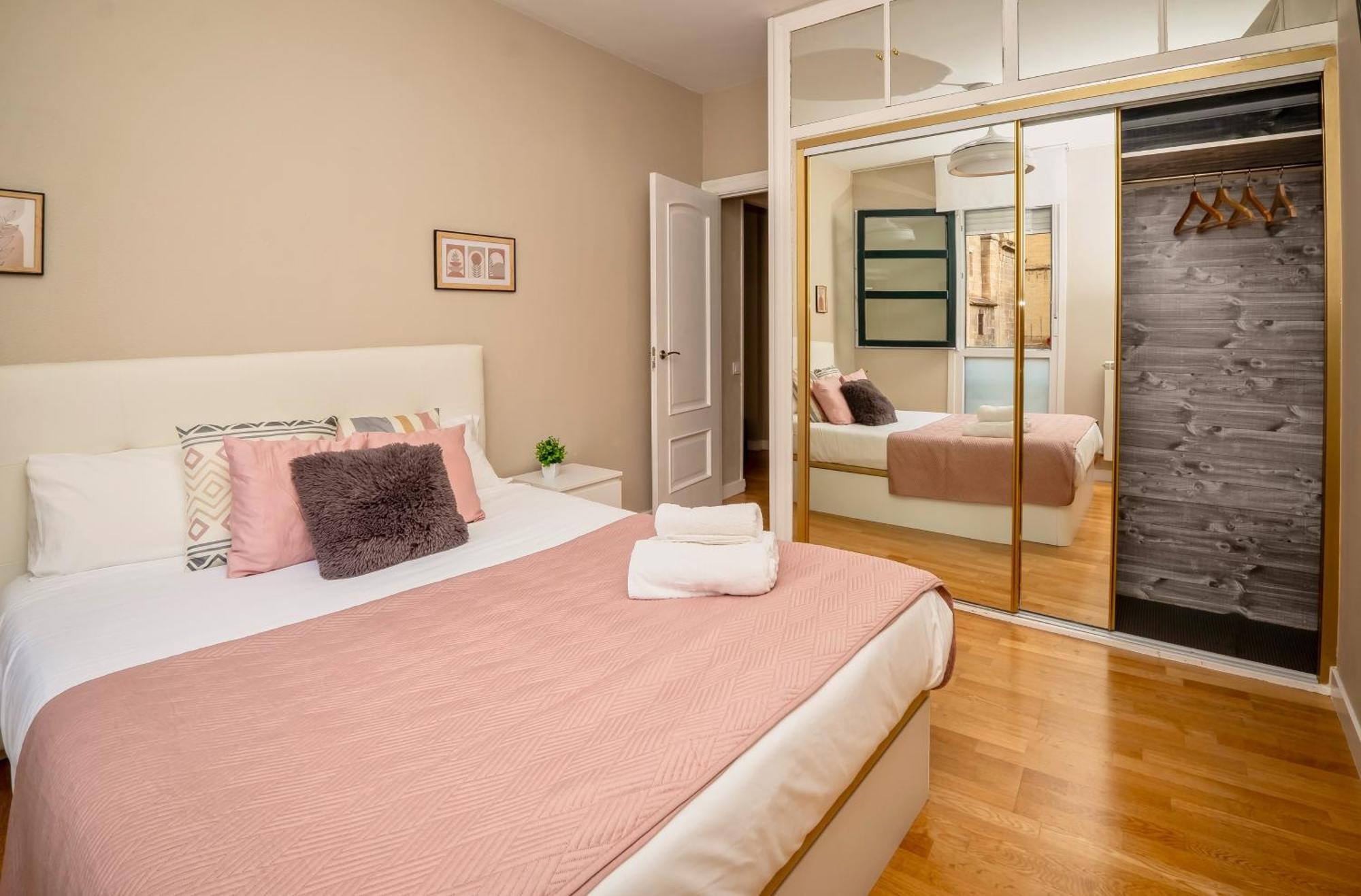Santiago Tower Aire Ac Casco Antiguo By Appartement Logroño